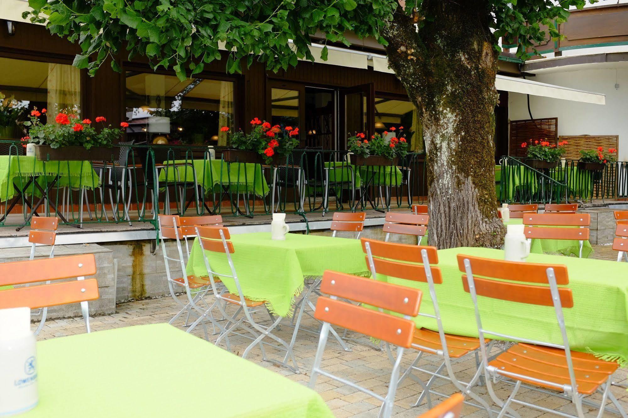 Hotel Almrausch 雷特温克尔 外观 照片